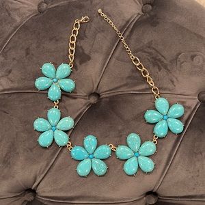 Turquoise flower necklace